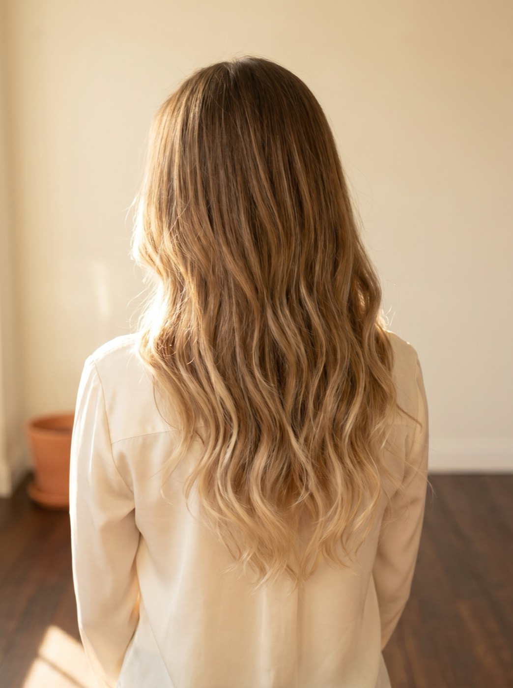 Full balayage result hand-painted by Scott Farmer at his Venice FL salon